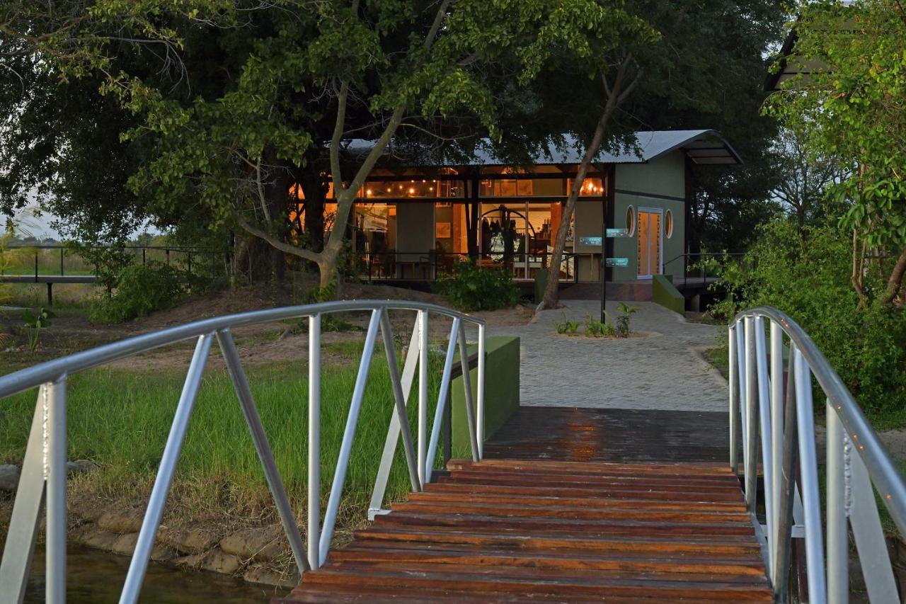 Zambezi Mubala Lodge Katima Mulilo Exterior foto